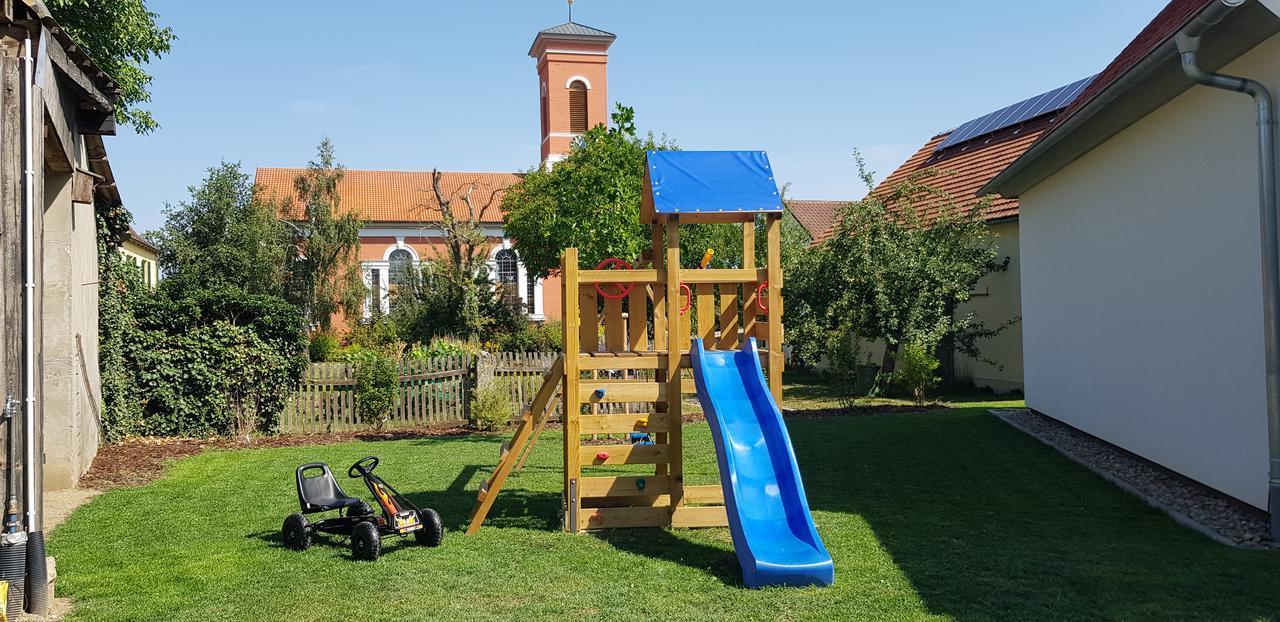 Ferienhaeuser May Weigenheim Dış mekan fotoğraf